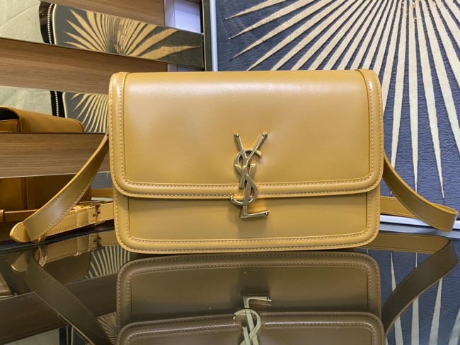 Handbags SAINT LAURENT 634305 size 23-16-6 cm