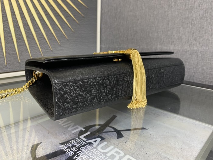 Handbags SAINT LAURENT 354119 size 24-5.5-15 cm