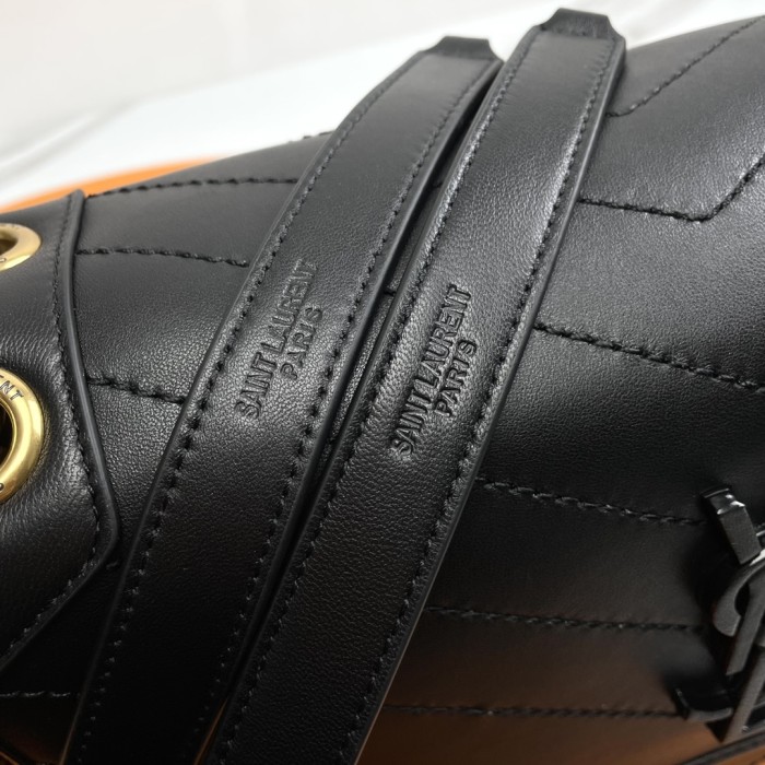 Handbags SAINT LAURENT 498894 size 28x20.5x8.5 cm