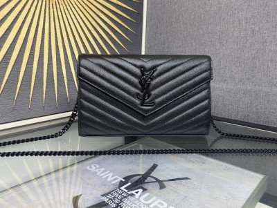 Handbags SAINT LAURENT 377828 size 22.5x14x4 cm