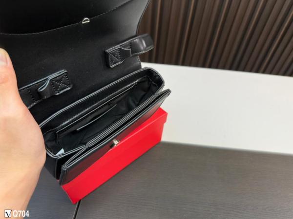 Handbag Diesel X08396PR818T8013 size 20.5*6.5*13.5 cm