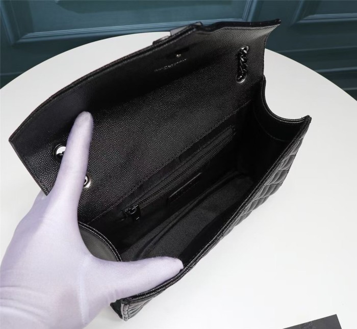 Handbags SAINT LAURENT 26808 size 24X17.5X6 cm