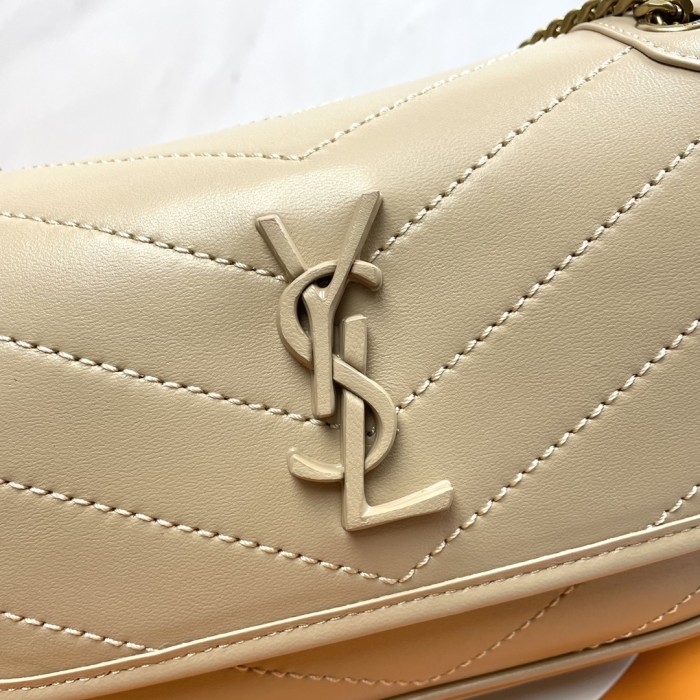 Handbags SAINT LAURENT 533037 size 22x16.5x7.5 cm