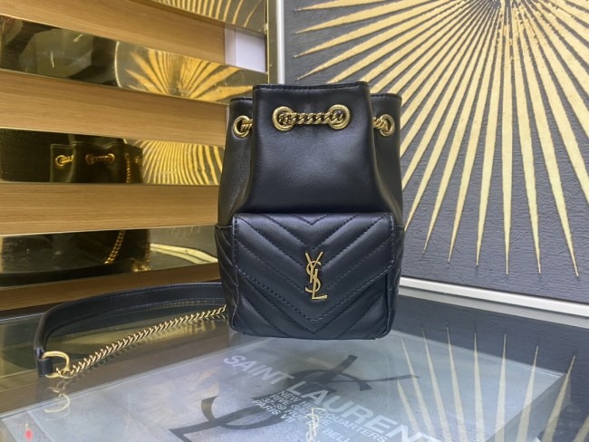 Handbags SAINT LAURENT 701631 size 19x13x13 cm