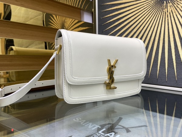 Handbags SAINT LAURENT 634305 size 23-16-6 cm