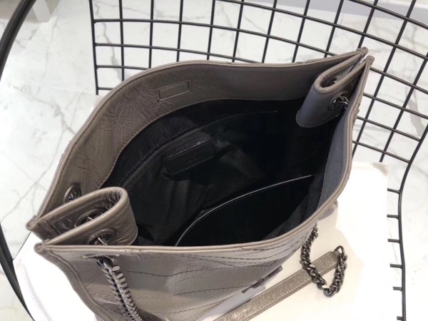 Handbags SAINT LAURENT 577999 size 33-27-11.5 cm