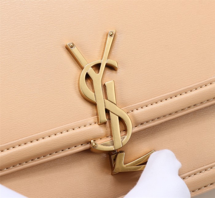 Handbags SAINT LAURENT 634305 size 23x16x6 cm