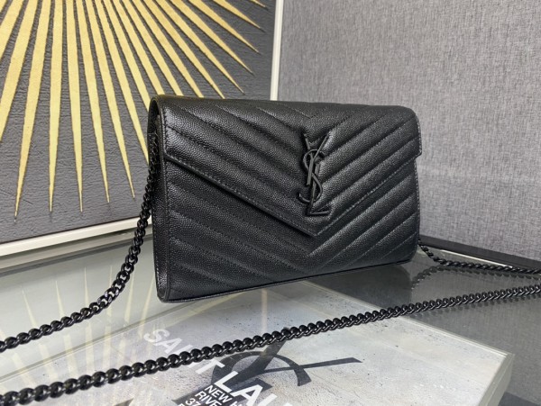 Handbags SAINT LAURENT 377828 size 22.5x14x4 cm