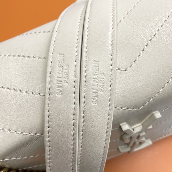 Handbags SAINT LAURENT 498894 size 28x20.5x8.5 cm