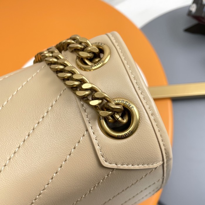 Handbags SAINT LAURENT 498894 size 28x20.5x8.5 cm