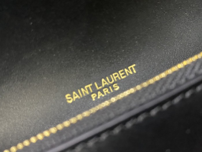 Handbags SAINT LAURENT 452159 size 19x12.5x4 cm