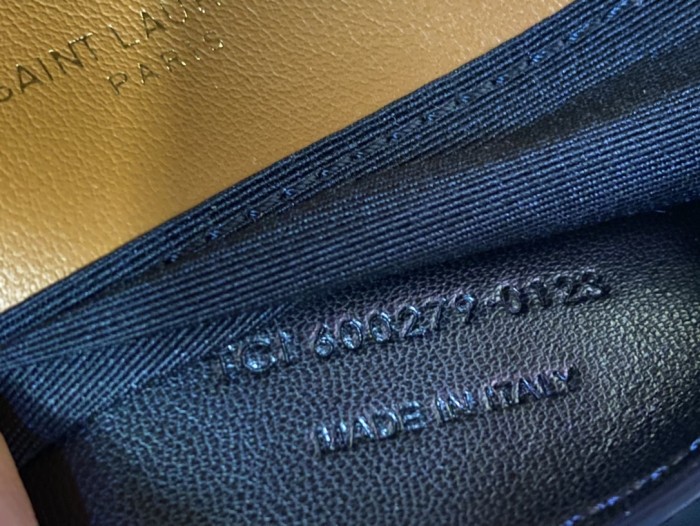 Handbags SAINT LAURENT 487213 size 24*17*6 cm