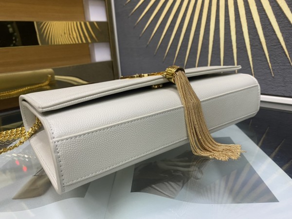 Handbags SAINT LAURENT 354119 size 24-5.5-15 cm