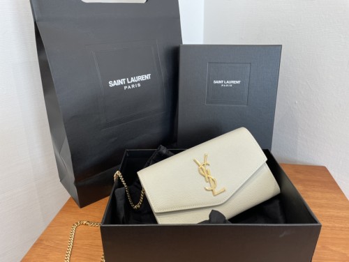 Handbags SAINT LAURENT 607788 size 19x12x4 cm