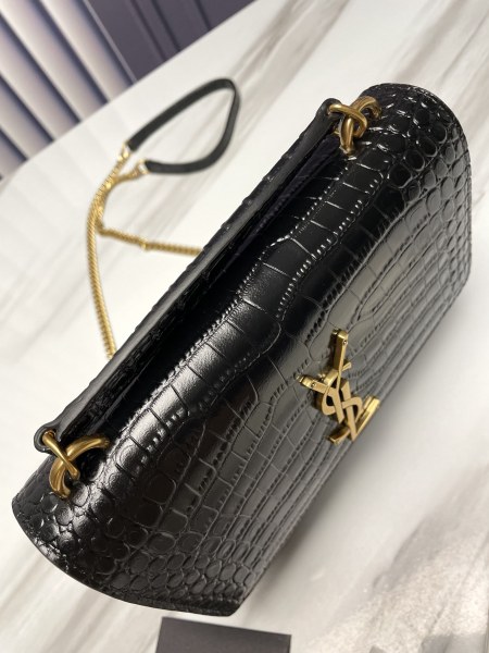 Handbags SAINT LAURENT 533026Zx size 19x14x5.5 cm