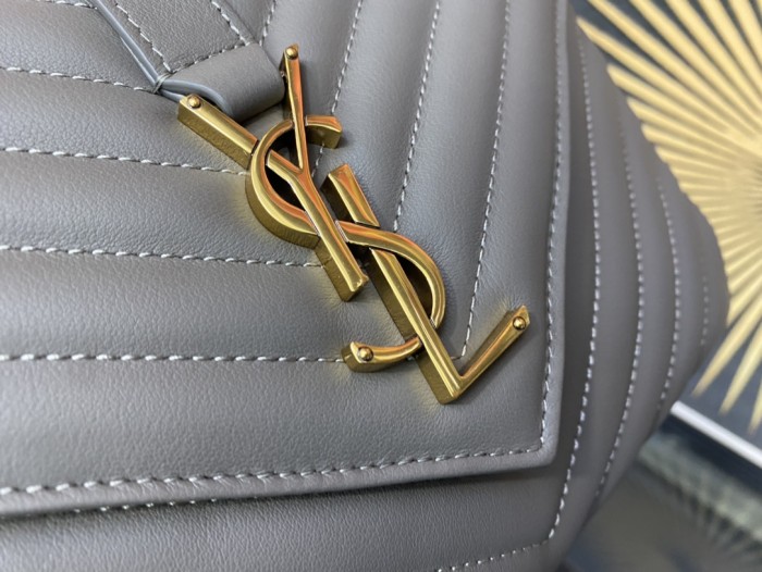 Handbags SAINT LAURENT 487213 size 24*17*6 cm