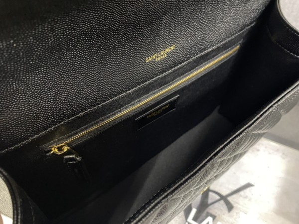 Handbags SAINT LAURENT 487198 size 31×22×7.5 cm