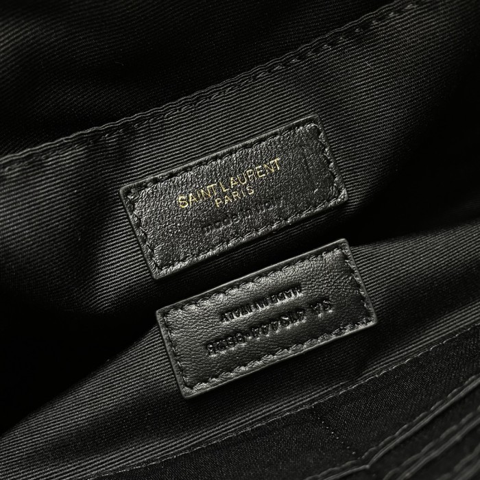 Handbags SAINT LAURENT 413444 size 30×21.5×2 cm