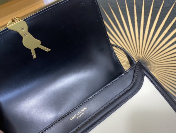 Handbags SAINT LAURENT 634305 size 23-16-6 cm