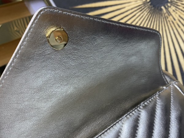 Handbags SAINT LAURENT 672609 size 22×29×15 cm