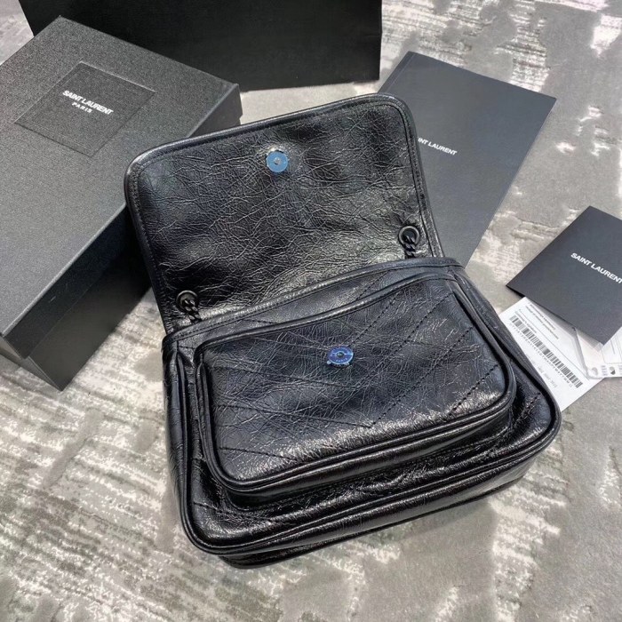 Handbags SAINT LAURENT 533037 size 22*16.5*12 cm