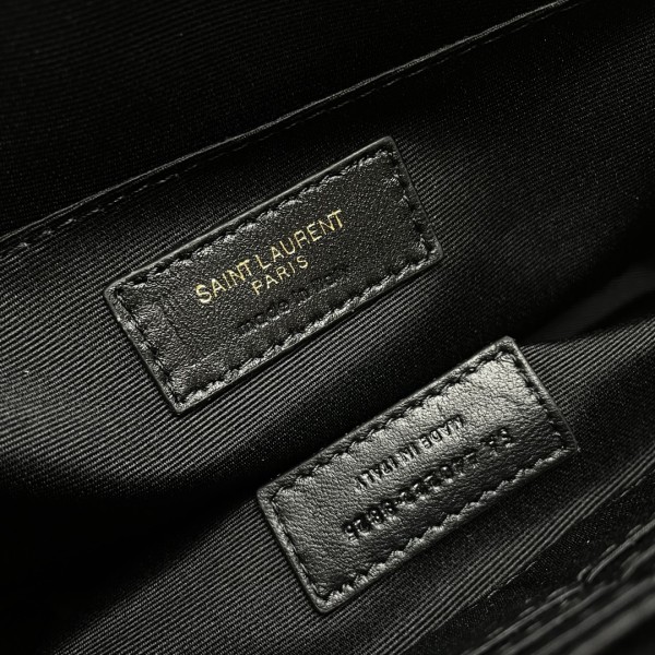 Handbags SAINT LAURENT 440222 size 36x24.5x2.5 cm