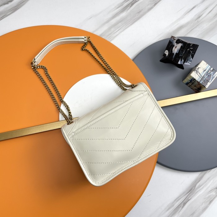 Handbags SAINT LAURENT 533037 size 22x16.5x7.5 cm