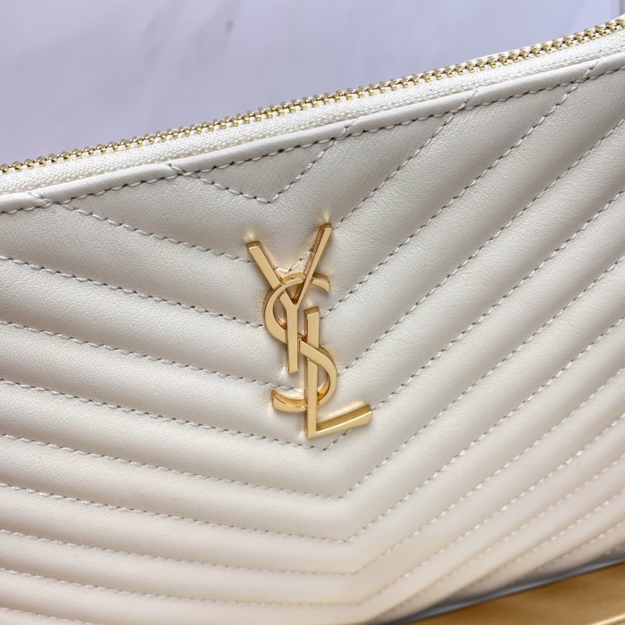 Handbags SAINT LAURENT 379039 size 24×17.5×1.5 cm