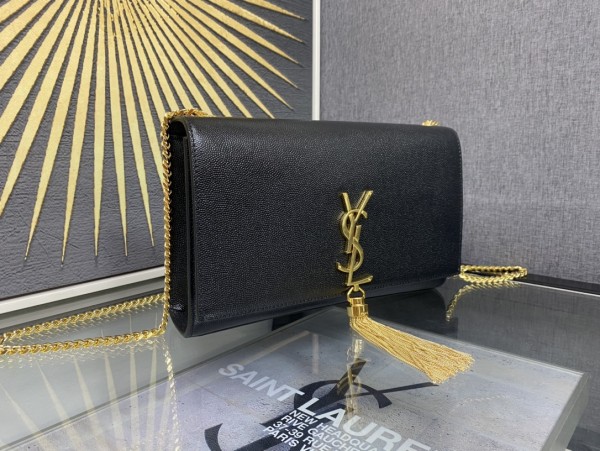 Handbags SAINT LAURENT 354119 size 24-5.5-15 cm