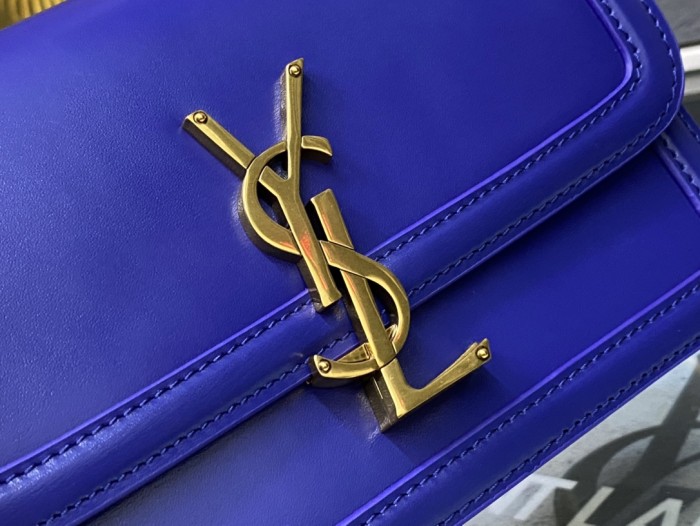 Handbags SAINT LAURENT 634306 size 19×13×5 cm