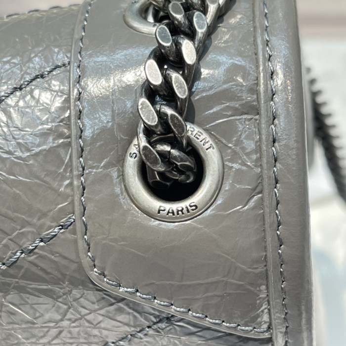 Handbags SAINT LAURENT 533037 size 22*16.5*12 cm