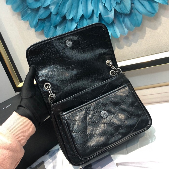 Handbags SAINT LAURENT 533037 size 22*16.5*12 cm