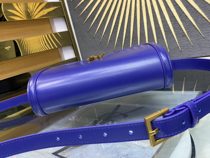 Handbags SAINT LAURENT 634305 size 23-16-6 cm