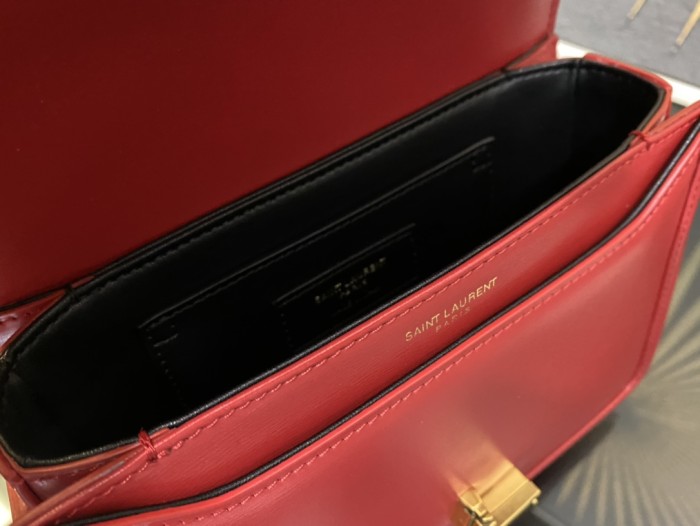 Handbags SAINT LAURENT 634306 size 19×13×5 cm