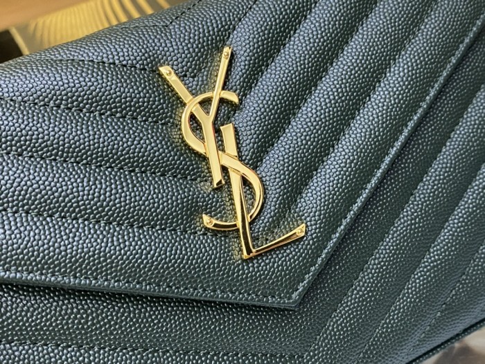 Handbags SAINT LAURENT 377828 size 22.5x14x4 cm