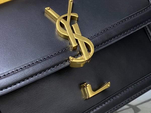 Handbags SAINT LAURENT 634306 size 19×13×5 cm