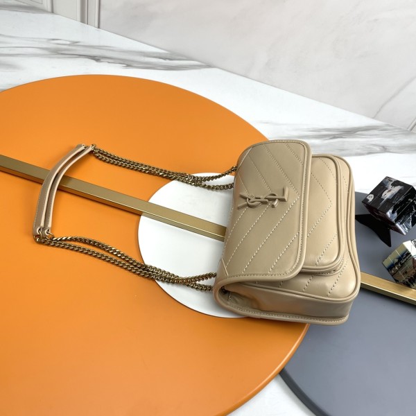 Handbags SAINT LAURENT 533037 size 22x16.5x7.5 cm