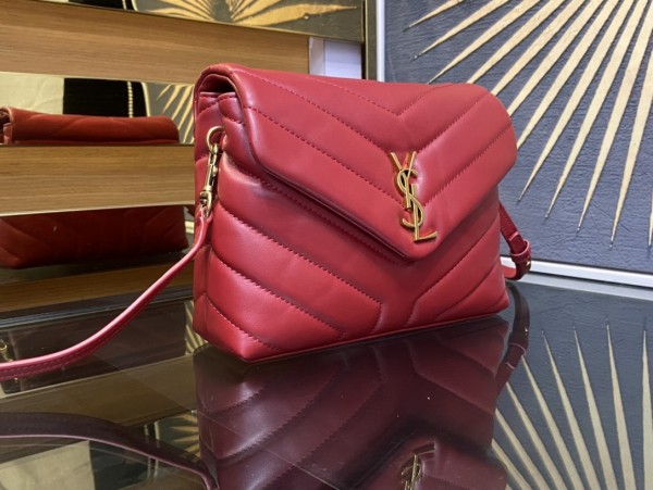 SAINT LAURENT LOULOU Crossbody Bags 630951DV707-6008 size 20*7.5*14 cm