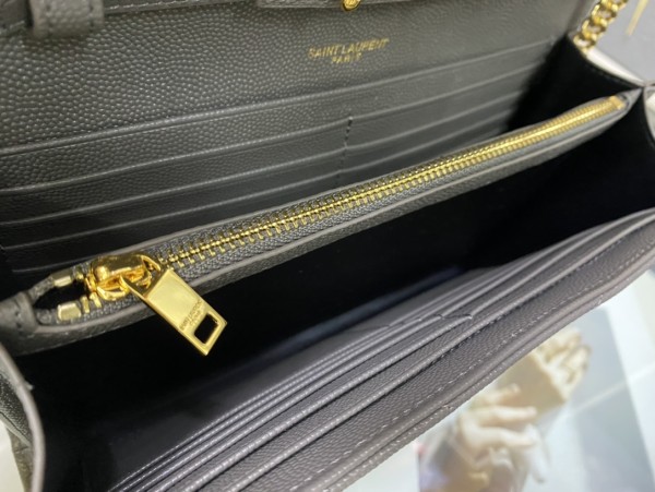 Handbags SAINT LAURENT 377828 size 22.5x14x4 cm