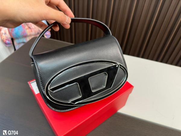 Handbag Diesel X08396PR818T8013 size 20.5*6.5*13.5 cm