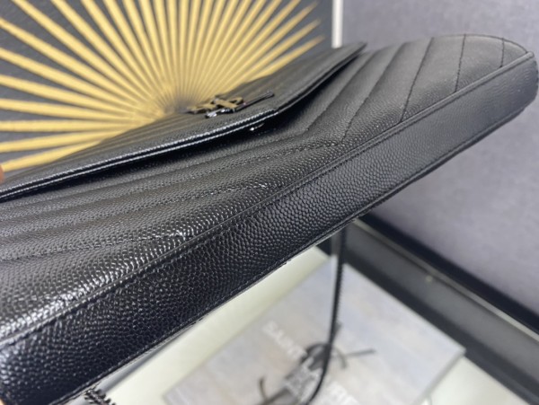 Handbags SAINT LAURENT 377828 size 22.5x14x4 cm