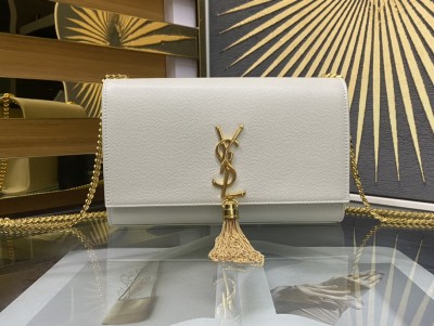 Handbags SAINT LAURENT 354119 size 24-5.5-15 cm