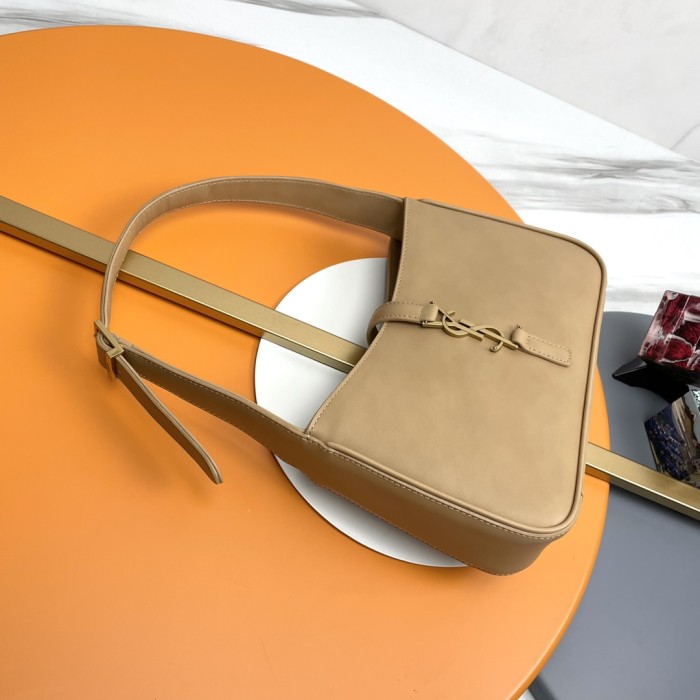 Handbags SAINT LAURENT 657228 size 25X14X6 cm