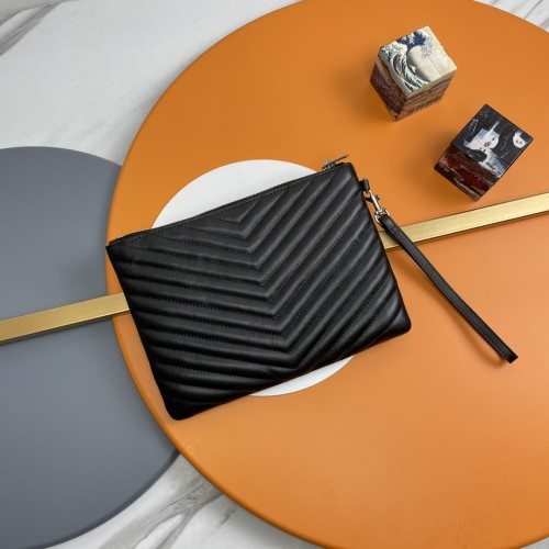 Handbags SAINT LAURENT 379039 size 24×17.5×1.5 cm