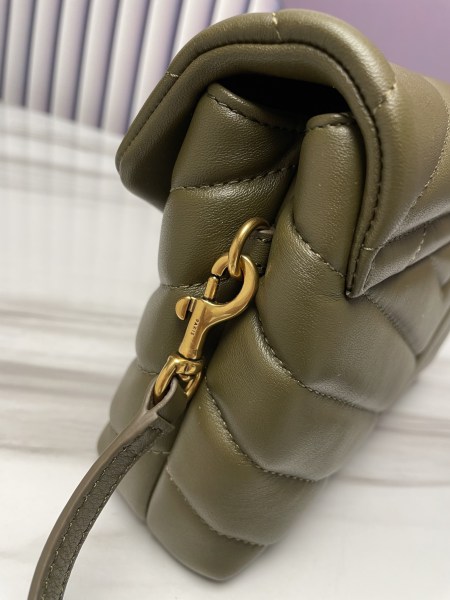 SAINT LAURENT YSL LOULOU Cow Leather Crossbody Bag, Shoulder Bag Women's Mint Green 678401-DV707-3317 size 20*7.5*14 cm