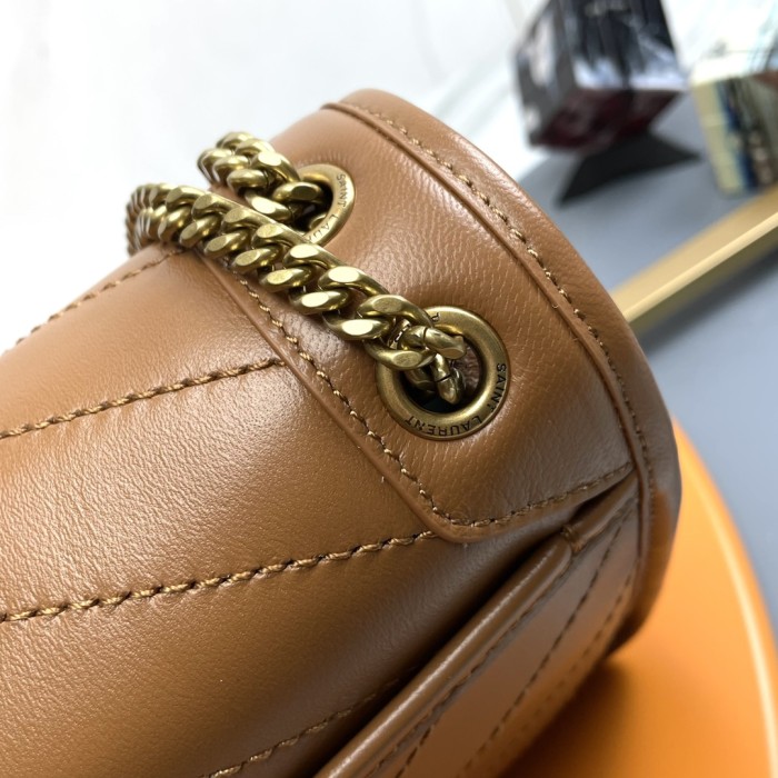 Handbags SAINT LAURENT 533037 size 22x16.5x7.5 cm