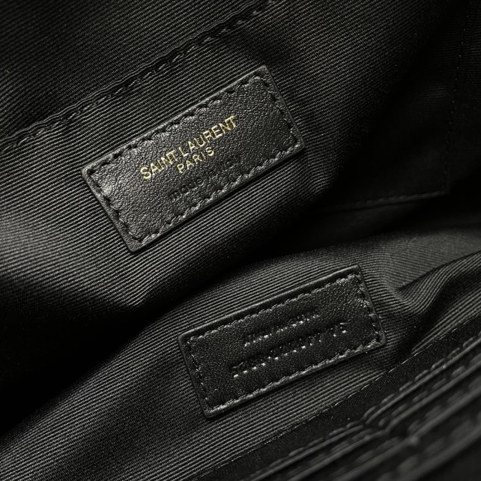 Handbags SAINT LAURENT 440222 size 36x24.5x2.5 cm