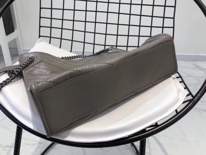 Handbags SAINT LAURENT 577999 size 33-27-11.5 cm