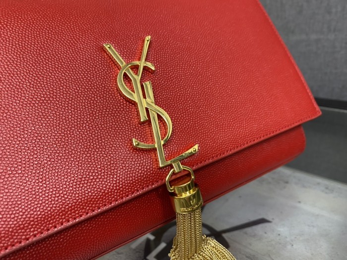 Handbags SAINT LAURENT 354119 size 24-5.5-15 cm