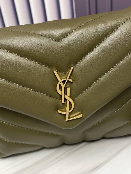 SAINT LAURENT YSL LOULOU Cow Leather Crossbody Bag, Shoulder Bag Women's Mint Green 678401-DV707-3317 size 20*7.5*14 cm